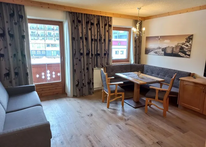 Appartement Fruehstueckspension Landhaus Karwendel