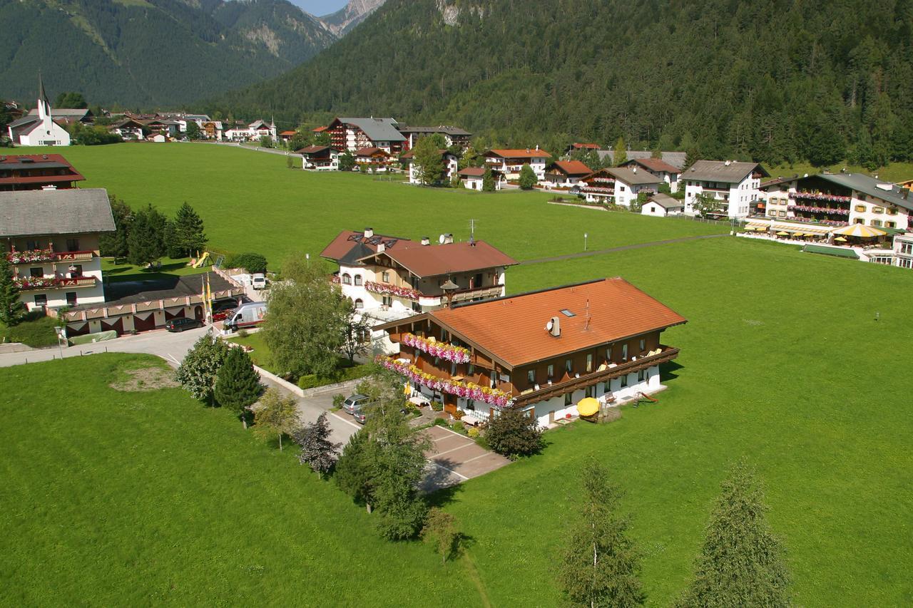 Appartement Fruehstueckspension Karwendel